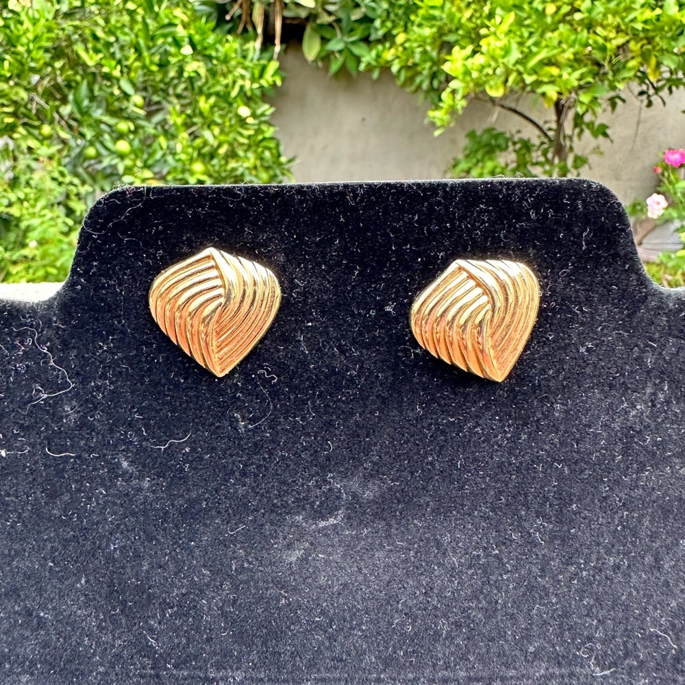 Vintage Gold Tone Pierced Earrings